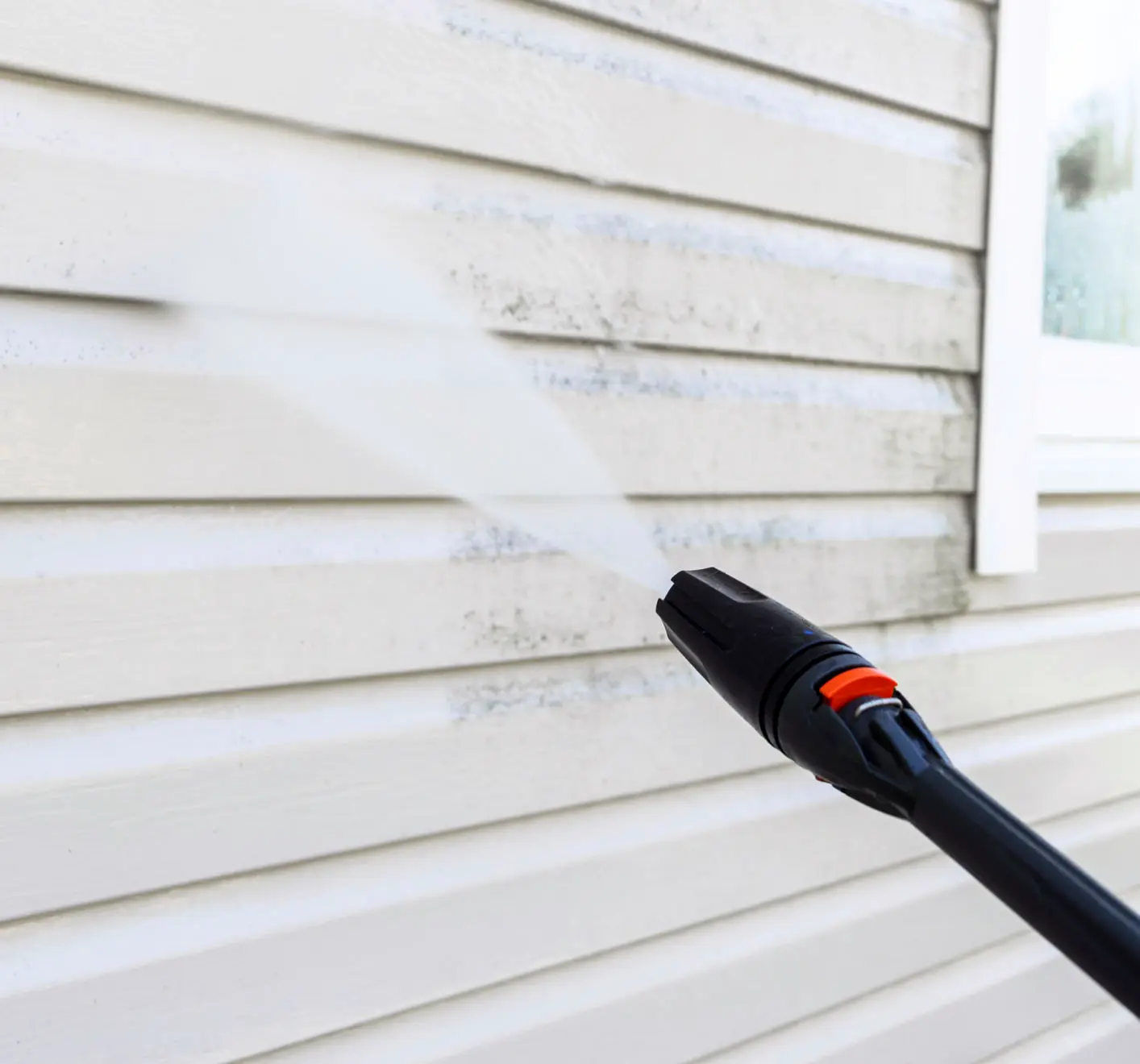 Pressure Washing House in Phenix City, AL